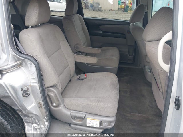 2015 HONDA ODYSSEY LX VIN: 5FNRL5H26FB105573