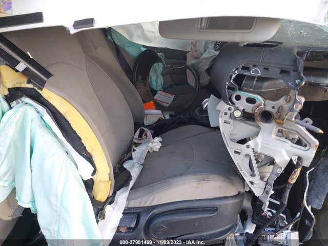 KIA Forte Lxs 2019 3KPF24AD4KE075405 Image 5