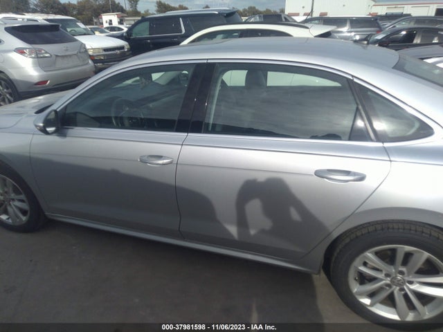 1VWSA7A32MC000798 Volkswagen Passat 2.0t Se