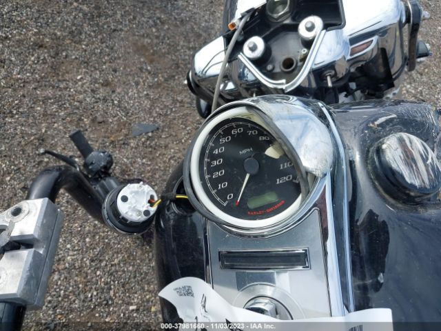 2016 HARLEY-DAVIDSON FLHR 1HD1FBM15GB649548 Photo 6
