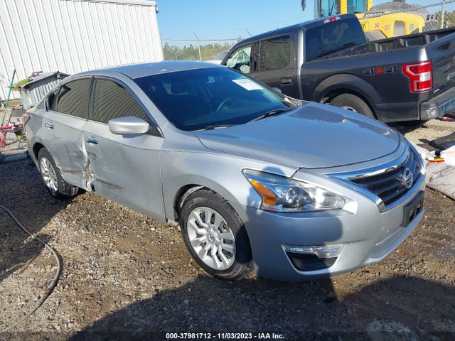 2015 1N4AL3AP2FN331270 main image