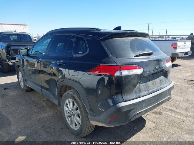 Toyota Corolla Cross Le 2022 7MUCAAAG0NV026877 Image 3