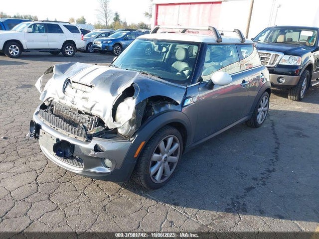 2010 MINI COOPER S WMWMF7C54ATX43256 Photo 1