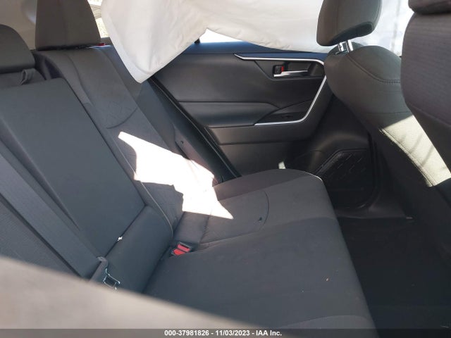 2019 TOYOTA RAV4 XLE VIN: JTMP1RFV5KD021165