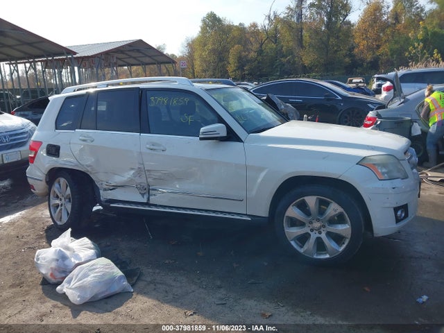 2010 MERCEDES-BENZ GLK 350 4MATIC VIN: WDCGG8HB8AF261819