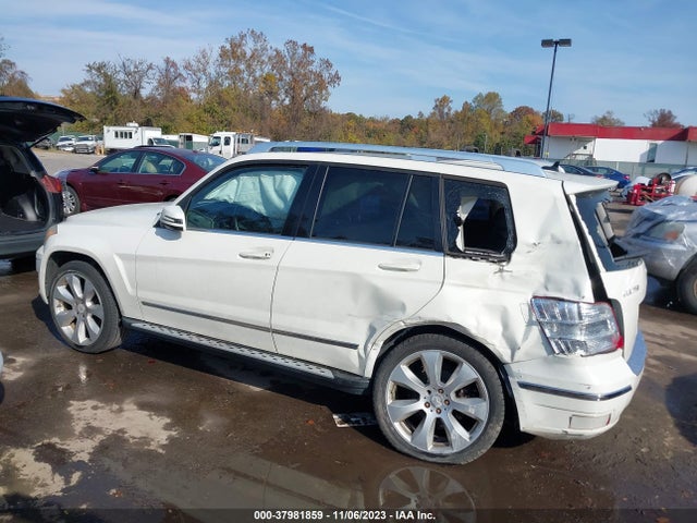 2010 MERCEDES-BENZ GLK 350 4MATIC VIN: WDCGG8HB8AF261819