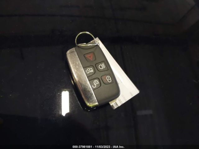 2013 JAGUAR XJ SAJWJ2GDXD8V46177 Photo 10