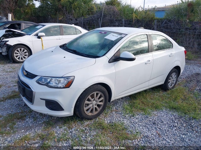 Chevrolet Sonic Lt Auto 2017 1G1JD5SH0H4101805 Image 2