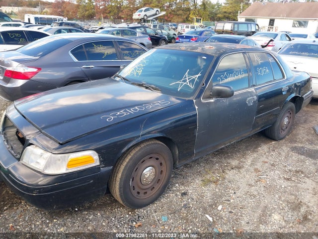2003 FORD CROWN VICTORIA POLICE VIN: 2FAHP71W43X152255