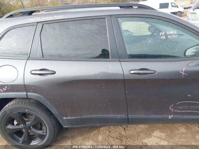 1C4PJLLB0LD547180 Jeep Cherokee Altitude Fwd