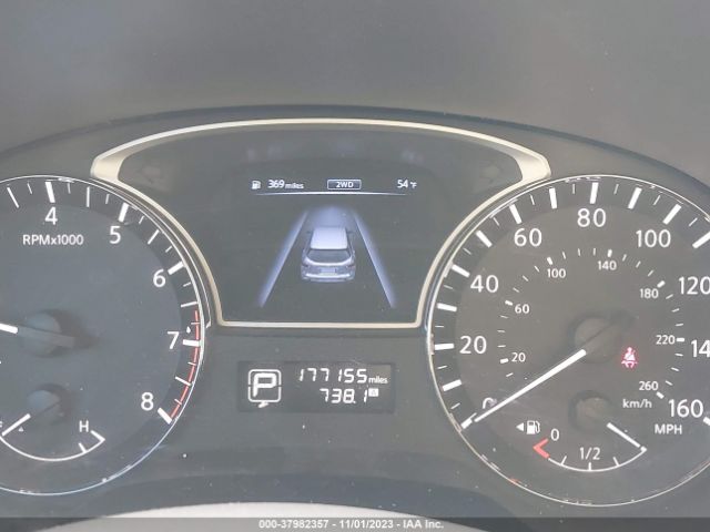 5N1AR2MM0EC604586 Nissan Pathfinder Sv