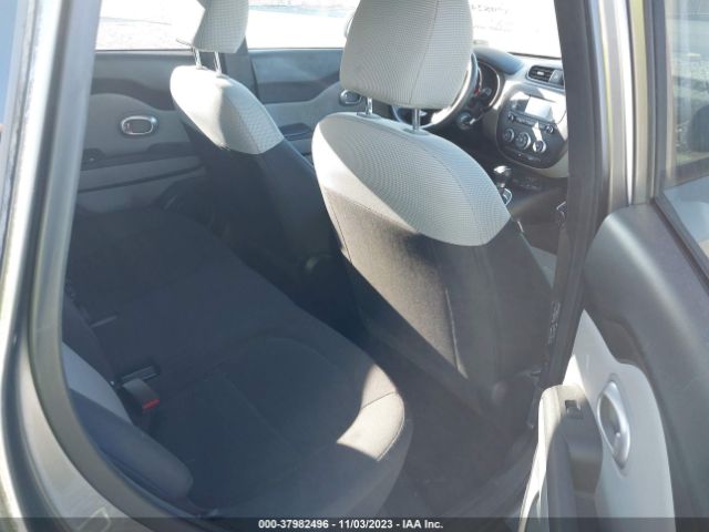 KNDJN2A24F7214829 KIA Soul Base