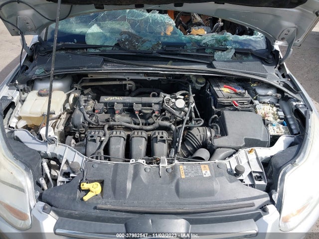 2014 FORD FOCUS SE VIN: 1FADP3F27EL296184