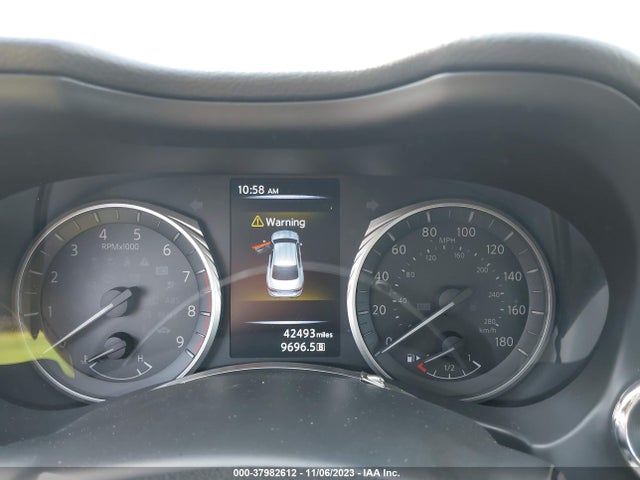 JN1EV7AR7KM594002 Infiniti Q50 3.0t Luxe