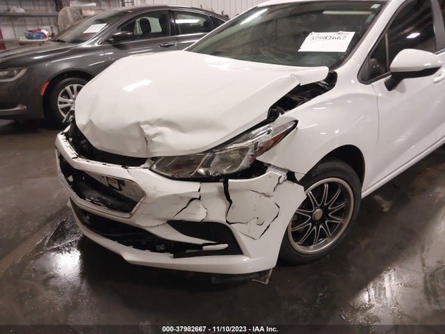 Chevrolet Cruze Ls Auto 2018 1G1BC5SM4J7119555 Image 6