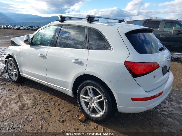 Audi Q5 2.0t Premium 2016 WA1L2AFP3GA092446 Image 3