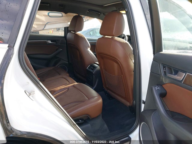 Audi Q5 2.0t Premium 2016 WA1L2AFP3GA092446 Image 8