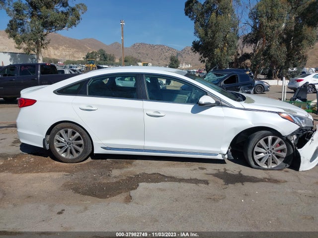 2016 HYUNDAI SONATA SPORT VIN: 5NPE34AFXGH392151