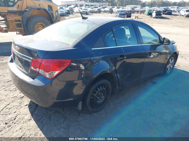 Chevrolet Cruze 1lt 2014 1G1PC5SB1E7461300 Image 4