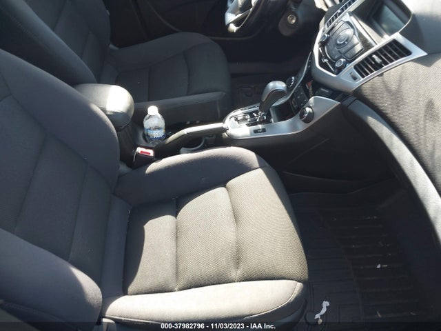 Chevrolet Cruze 1lt 2014 1G1PC5SB1E7461300 Image 5