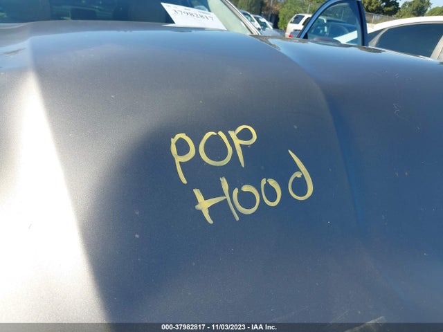 2011 JAGUAR XJ SAJWA1CB2BLV13618 Photo 9