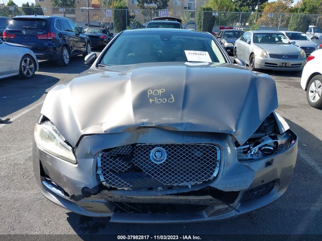 2011 JAGUAR XJ SAJWA1CB2BLV13618 Photo 5