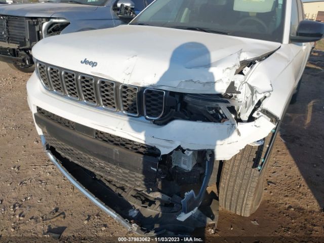 1C4RJKAG4P8821156 Jeep Grand Cherokee L Laredo