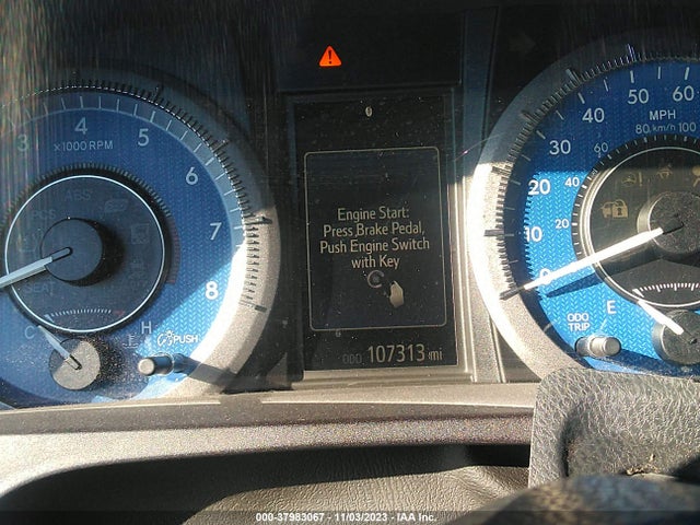 2015 TOYOTA SIENNA XLE 7 PASSENGER VIN: 5TDDK3DC2FS116615