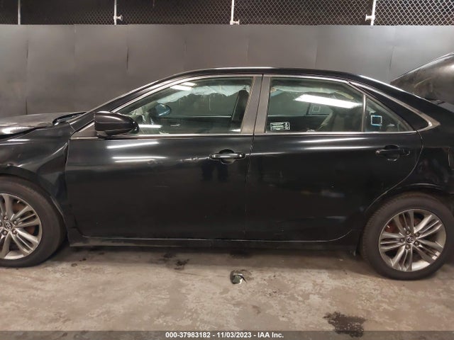 2015 TOYOTA CAMRY SE VIN: 4T1BF1FK6FU089768