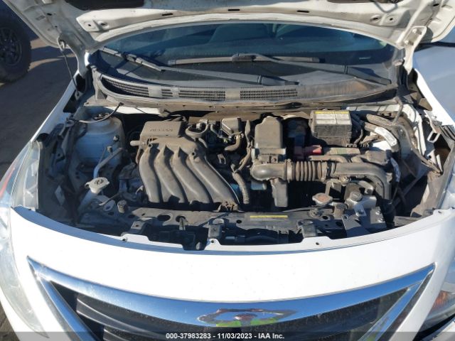 3N1CN7AP1HL842012 Nissan Versa Sedan S