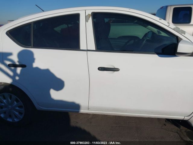 3N1CN7AP1HL842012 Nissan Versa Sedan S