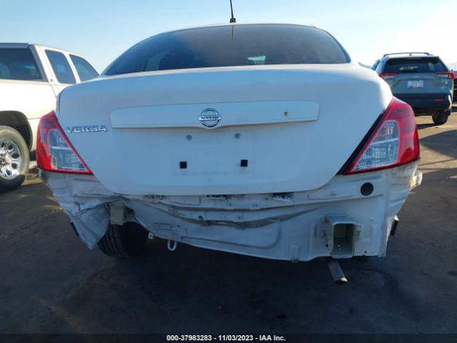 3N1CN7AP1HL842012 Nissan Versa Sedan S