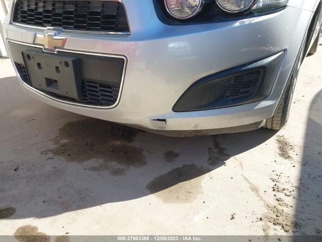 Chevrolet Sonic Lt Auto 2014 1G1JC5SH8E4106345 Image 6