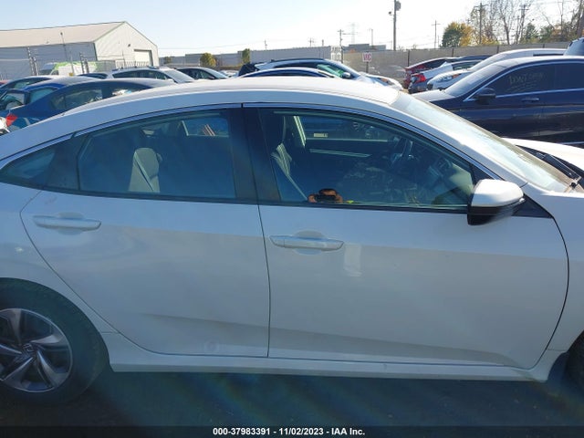 Honda Civic Lx 2019 2HGFC2F63KH552195 Image 13