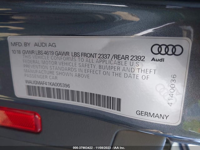 WAUGMAF41KA005396 Audi A4 40 Premium/40 Titanium Premium
