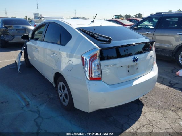 JTDKN3DUXF1948126 Toyota Prius Two