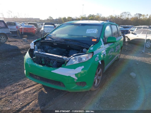 Toyota Sienna Le 8 Passenger 2017 5TDKZ3DC7HS767695 Image 6
