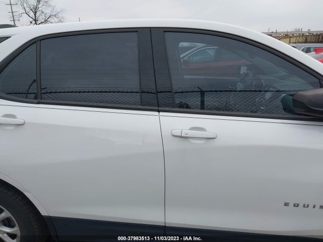 Chevrolet EQUINOX LS 2018 2GNAXREV4J6109750 Image 13