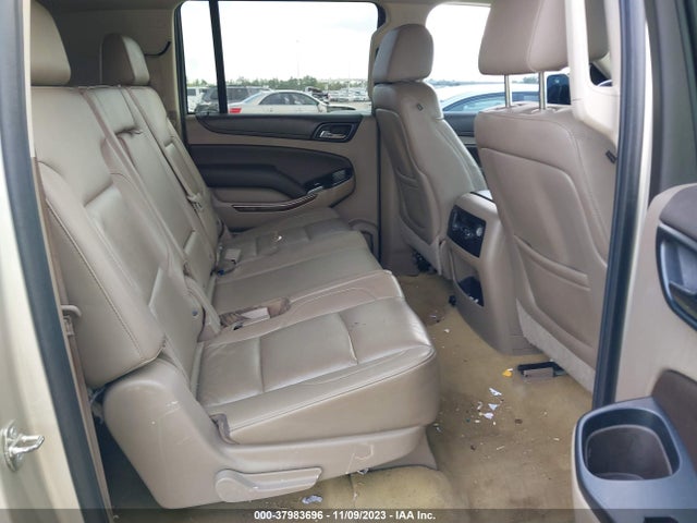 Chevrolet Suburban 1500 Lt 2015 1GNSCJKC2FR641434 Image 8