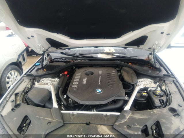 BMW 540i Xdrive 2019 WBAJE7C52KWW42383 Image 10