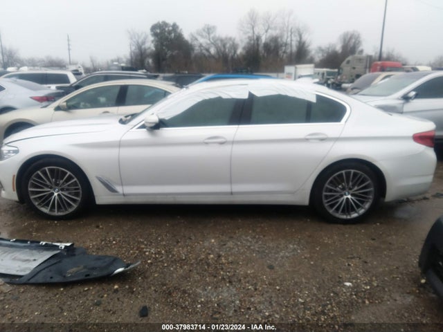BMW 540i Xdrive 2019 WBAJE7C52KWW42383 Image 14