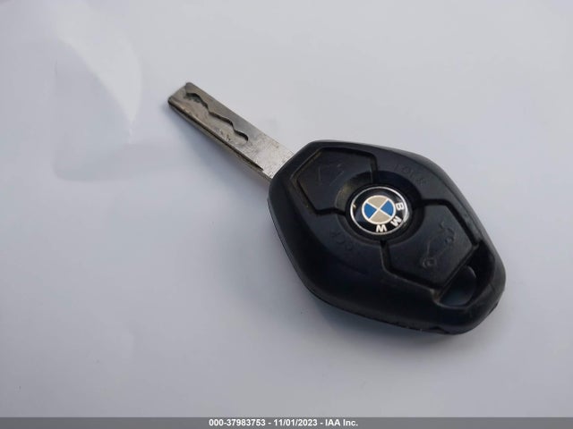 2007 BMW X3 3.0SI VIN: WBXPC93427WF13255