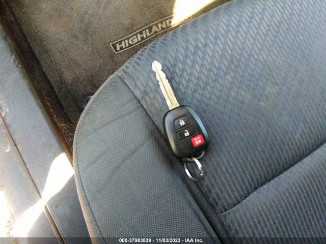 Toyota Highlander Le 2014 5TDZARFH7ES008350 Image 11