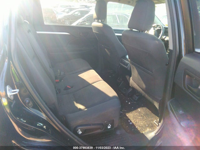 Toyota Highlander Le 2014 5TDZARFH7ES008350 Image 8