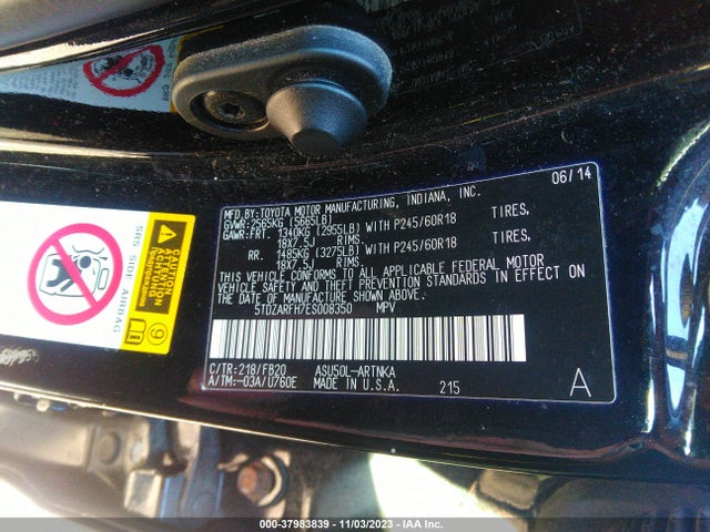 2014 TOYOTA HIGHLANDER LE VIN: 5TDZARFH7ES008350