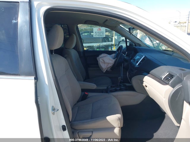 Honda PILOT LX 2016 5FNYF5H1XGB042635 Image 5