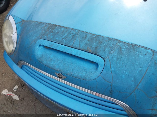 2002 MINI COOPER S WMWRE33482TD50972 Photo 5