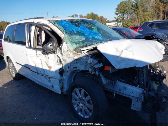 2C4RC1BG2FR717870 Chrysler Town & Country Touring