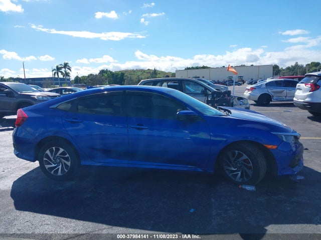 Honda CIVIC EX 2018 2HGFC2F77JH552787 Image 13