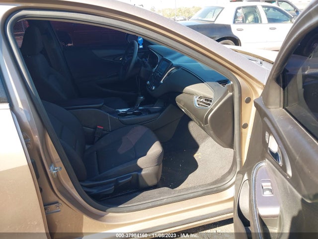 Chevrolet MALIBU LT 2018 1G1ZD5STXJF208989 Image 5